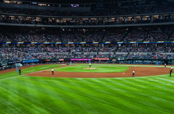 Revolutionizing Safety: Cutting-Edge Strategies for UK Tennis Clubs to Perfect Court Surfaces and Prevent Player Injuries